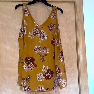 Maurice’s Double V sleeveless Top - XL